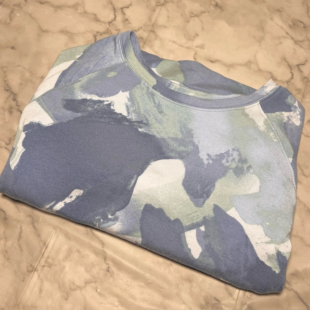 Athleta Girl Blue Green Abstract Camo Modal Sweatshirt Girls 12 Soft Athleisure - Picture 4 of 5
